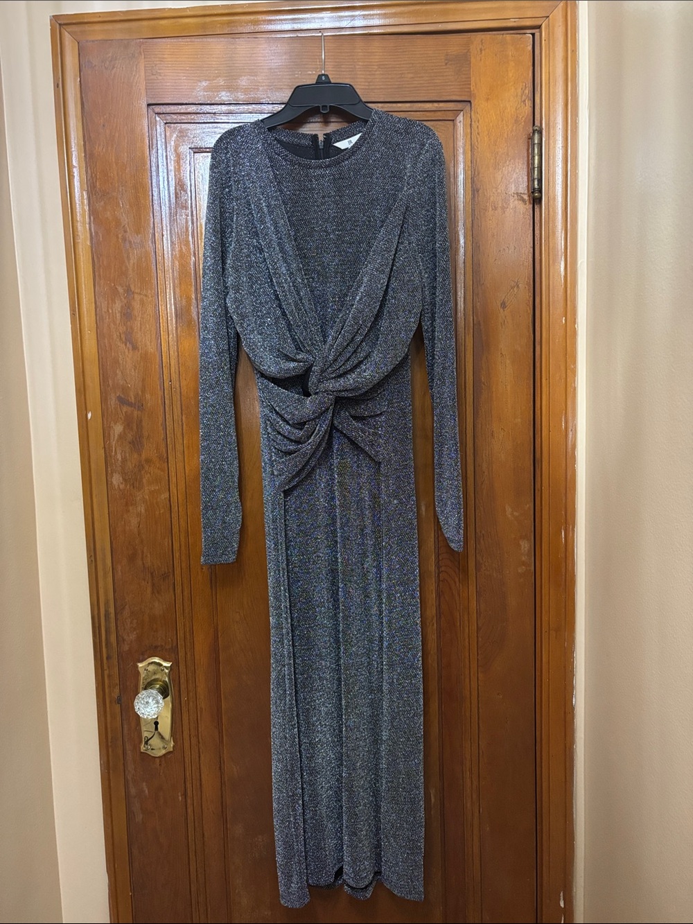 Banana Republic Metallic Twist-Front Long Sleeve MIDI Dress - Gray